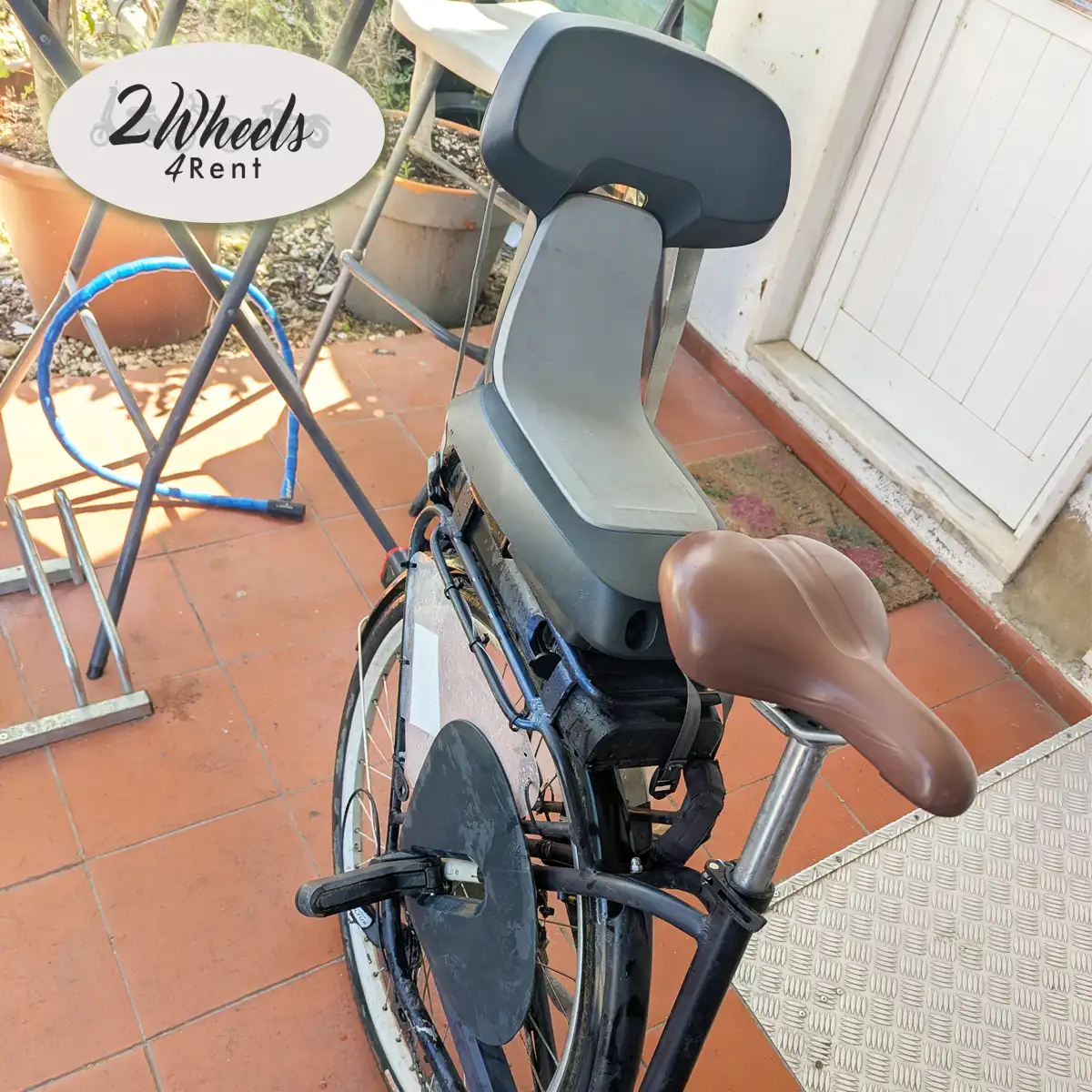 Easy access step-through frame for effortless mounting